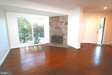 5665 Vantage Point Rd, Columbia, MD 21044 - photo 4