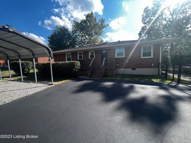 6001 Applegate Ln, Louisville, KY 40219 - photo 5