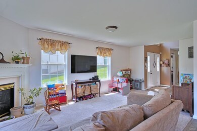 3771 Knight Dr, Macungie, PA 18062 - photo 6