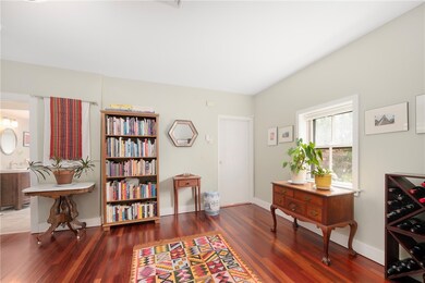 407 Broadway unit 2, Providence, RI 02909 - photo 3