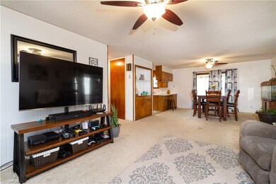 6 Johnson Cir, Bella Vista, AR 72715 - photo 3