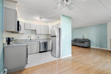 11 Barton Square unit 104, Salem, MA 01970 - photo 3
