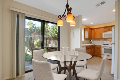 Dining/Kitchen