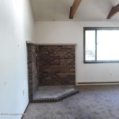 1213 Quiet Hills Ln, Effort, PA 18330 - photo 5