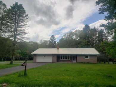 383 N Shore Dr, Albrightsville, PA 18210 - photo 2