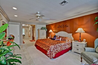 9826 W Lindgren Ave, Sun City, AZ 85373 - photo 3