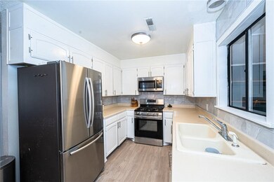 210 S Border St, Prairie Grove, AR 72753 - photo 6