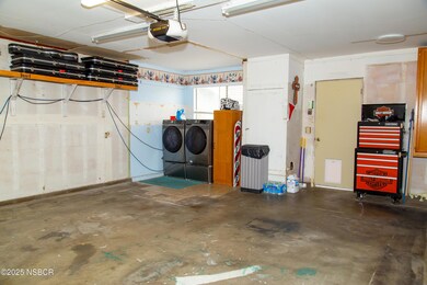 1431 Nice- Garage pro pic 16-garage and