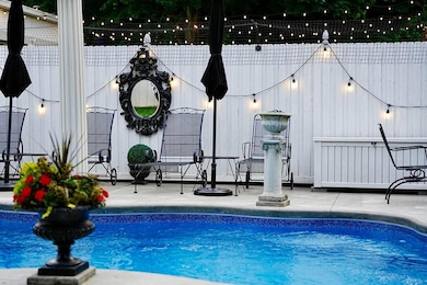 pool 5