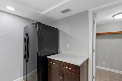 1125 Longfellow Way unit 125B, Sarasota, FL 34243 - photo 6