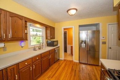 52275 Avanelle St, Granger, IN 46530 - photo 5