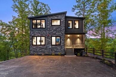 3823 Heavens View Ln, Sevierville, TN 37876 - photo 4