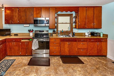 (6) Kitchen 1