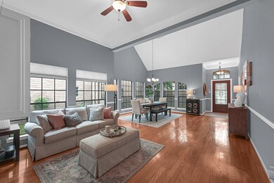 8026 Oakwood Trace, Houston, TX 77040 - photo 7