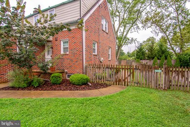 1916 Thomas Dr, Annapolis, MD 21409 - photo 3