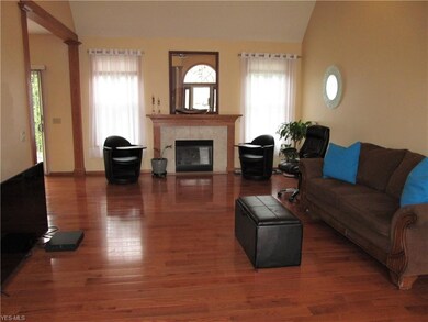 24180 Briar Patch Dr, Olmsted Falls, OH 44138 - photo 6