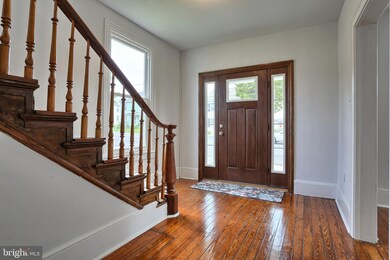 1625 E Chocolate Ave, Hershey, PA 17033 - photo 4