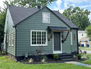 3851 Bowen Rd, Toledo, OH 43613 - photo 2