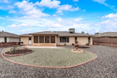 30-web-or-mls-N Willowcreek Cir-028