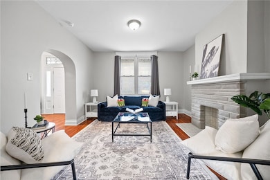 124 Parkfield St, Pittsburgh, PA 15210 - photo 6