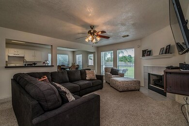 5202 Balmorhea Dr, Pearland, TX 77584 - photo 6