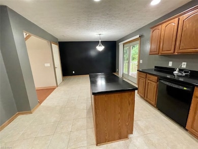 All Appliances Staying