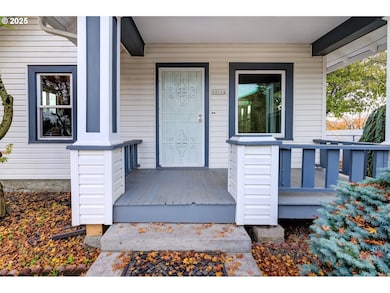 10104 SE Holgate Blvd, Portland, OR 97266 - photo 3