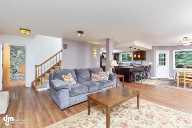 Living Room 20180801-DW-6471-SMALL