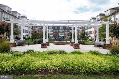 22547 Phillips St unit 1601, Clarksburg, MD 20871 - photo 4