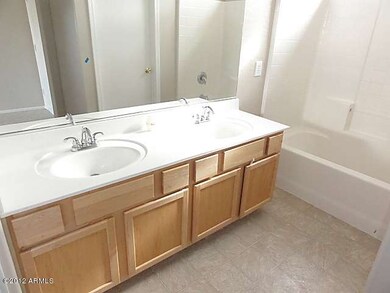Bath 01 (master)-A-