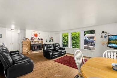 7329 Beverly Ln, Everett, WA 98203 - photo 5