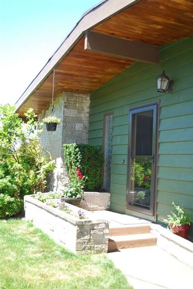 7325 180th St SW, Edmonds, WA 98026 - photo 2