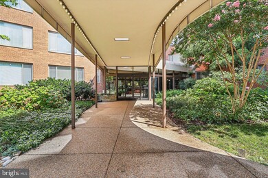 1111 Arlington Blvd unit 431, Arlington, VA 22209 - photo 6