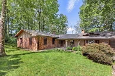 109 Pinecrest Rd, Highlands, NC 28741 - photo 3