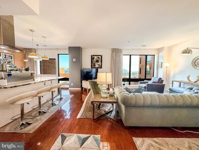 The Towers at Harbor Court unit 807, Baltimore, MD 21202 - photo 2