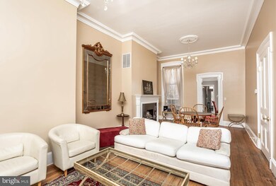 820 Hollins St, Baltimore, MD 21201 - photo 6