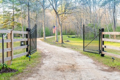 85 Major Reid Rd, Laurel, MS 39443 - photo 3