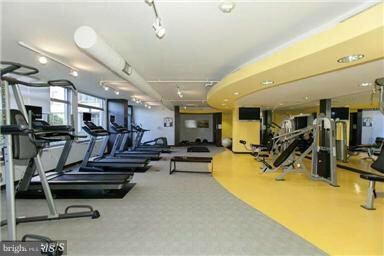 The Eclipse unit 624W, Arlington, VA 22202 - photo 7