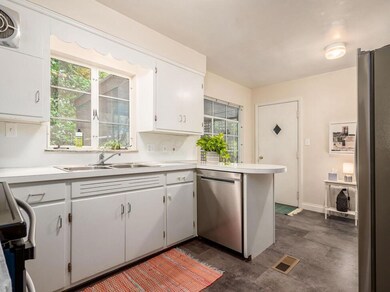 44 W Royal Forest Blvd, Columbus, OH 43214 - photo 7