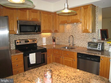 6556 Skylemar Trail, Centreville, VA 20121 - photo 3