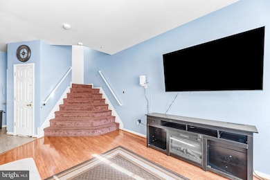 302 Assembly Point Ct, Odenton, MD 21113 - photo 6