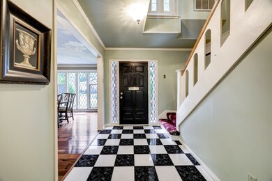 13307 Saint Marys Ln, Houston, TX 77079 - photo 7