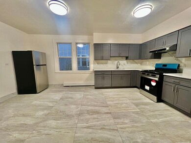 38 Wilson St unit 1st floor, Stamford, CT 06902 - photo 4