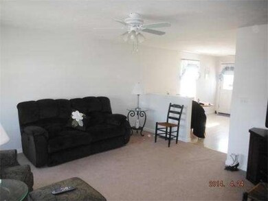 45 Roosevelt Ave unit 15, Dracut, MA 01826 - photo 4