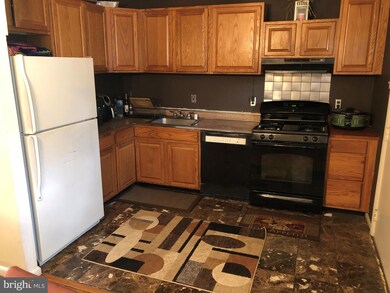 8703 Reicher St, Hyattsville, MD 20785 - photo 2