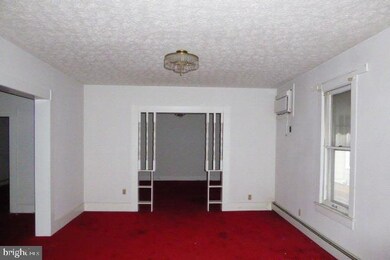 572 S Water St unit KEYSER, Keyser, WV 26726 - photo 6