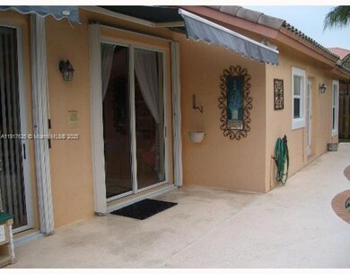 11313 NW 65th St, Doral, FL 33178 - photo 7