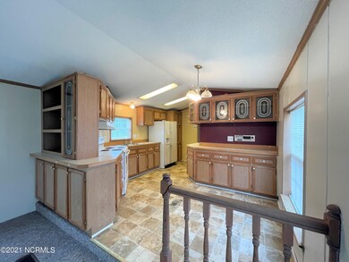 007 Kitchen 3