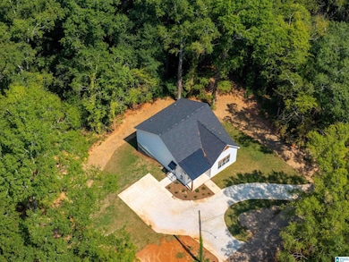 680 Stephens St, Oxford, AL 36203 - photo 2