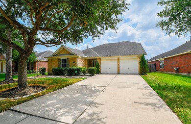 8718 Distant Woods Dr, Houston, TX 77095 - photo 2